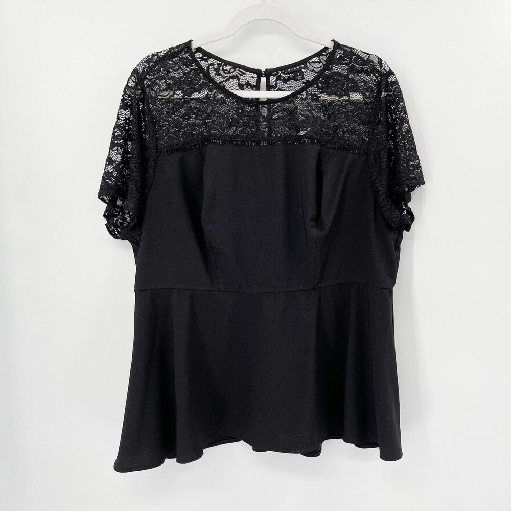 NWT Torrid Crepe & Lace Peplum Blouse Plus Sz 1X Black Round Neck Stretch Zip